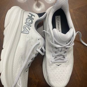 HOKA Clifton 9